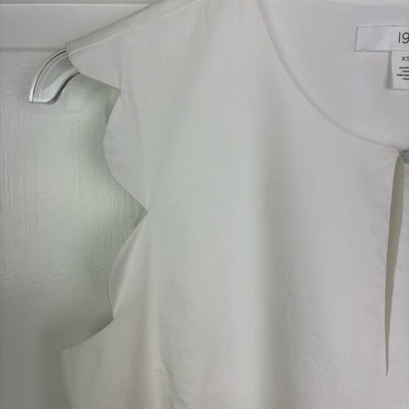 1901 White Sleeveless Blouse Size XS - Picture 5 of 8